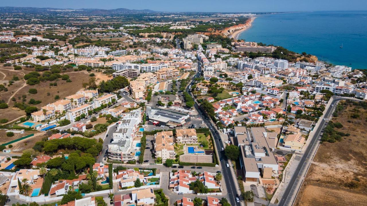 Luminous 2 Bdr Apartment W/Pool By Lovelystay Albufeira Exterior photo